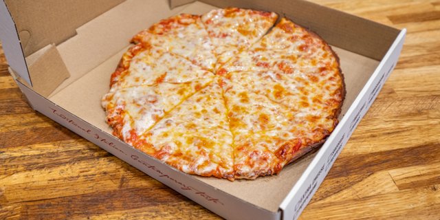 Cauliflower Crust Build-Your-Own Cheese Pizza