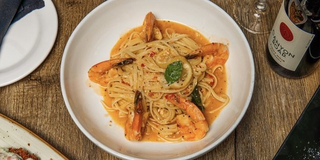 Shrimp Scampi Tray