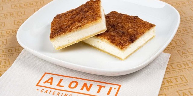 Sopapilla Cheesecake Bars
