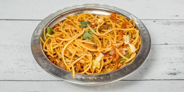 Vegetable Hakka Noodles