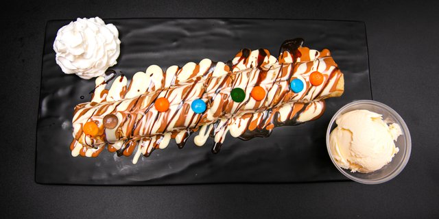 M&M's Crepe/Waffle