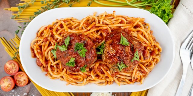 Spaghetti & Meatball Pasta