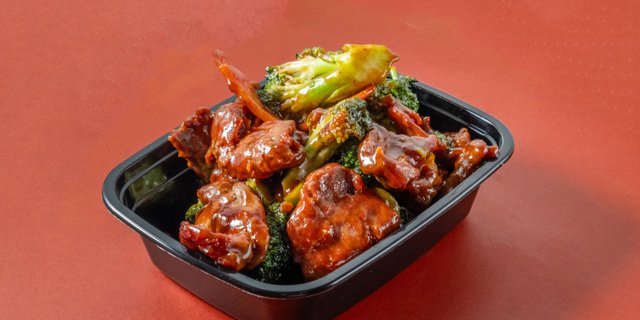 Beef Broccoli Tray