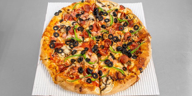 Supreme Pizza
