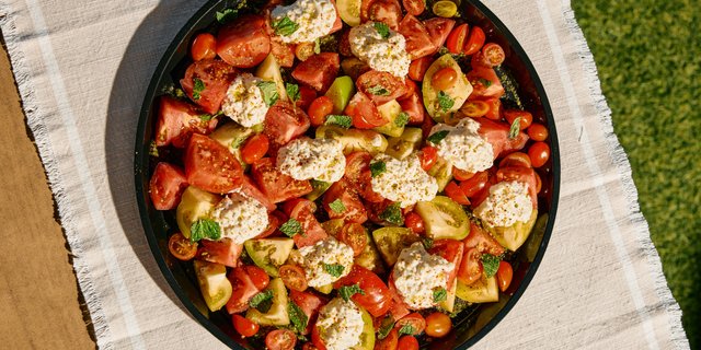 Burrata & Heirloom Tomato Salad