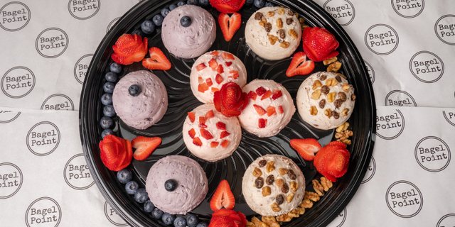 Good Morning Greenpoint Cream Cheese Tray