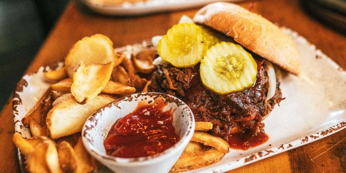 Wunsche Bros. Cafe & Saloon