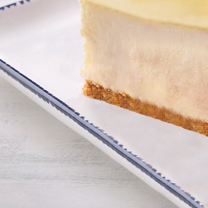 Classic Cheesecake Whole Dessert