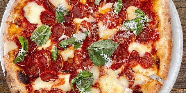 Double Pepperoni Pizza