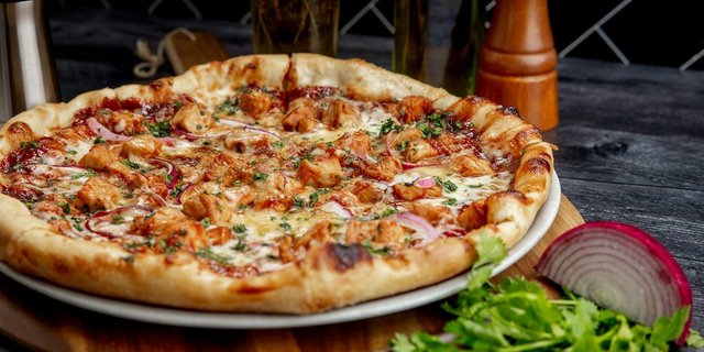 BBQ Chicken Pizza