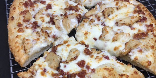 Chicken Bacon Ranch Pizza