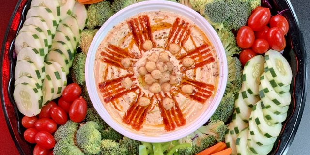 Vegetable & Hummus Platter