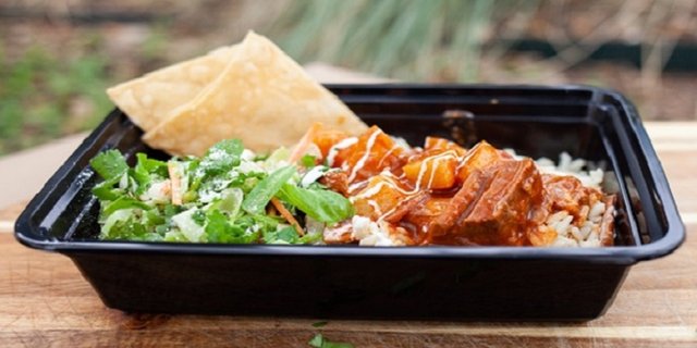 Deshebrada con Papas Bowl