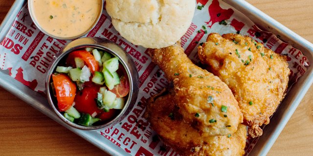 Fried Chicken Entree Boxed Lunch