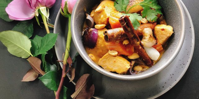 Chicken Massaman Curry