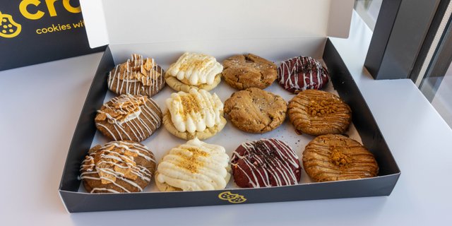 Dozen Box