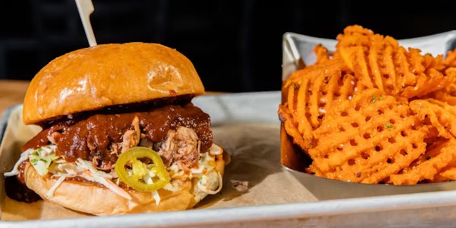 Pulled Pork Sandwich
