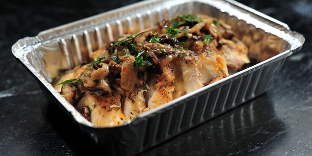 Roasted Chicken w/ Shiitake Mushroom Gravy