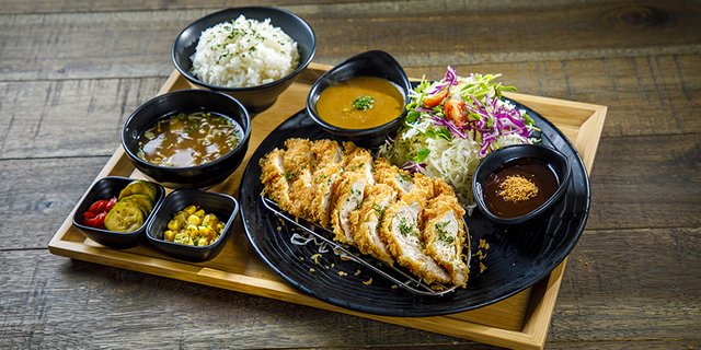 Curry Chicken Cutlet Boxed Lunch