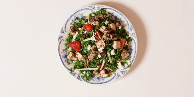 Toni's Kale Salad Boxed Lunch