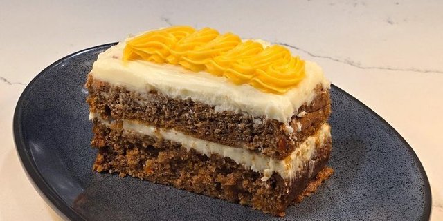 Carrot Buttercream Cake