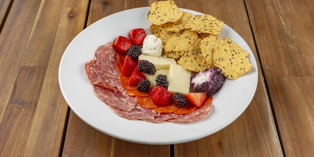 Charcuterie Box