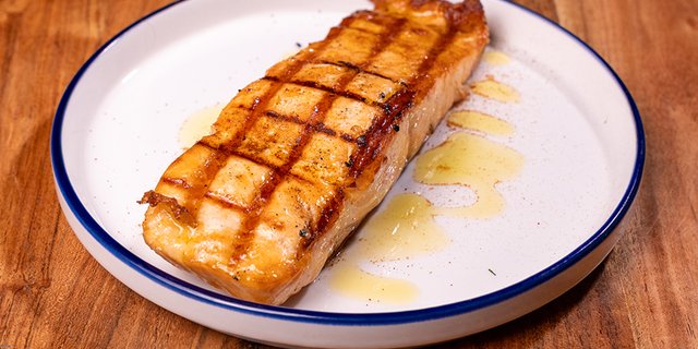 Grilled Salmon Filet