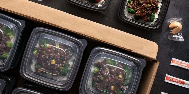 The Wok Box for 15 – Signature Boxed Lunches