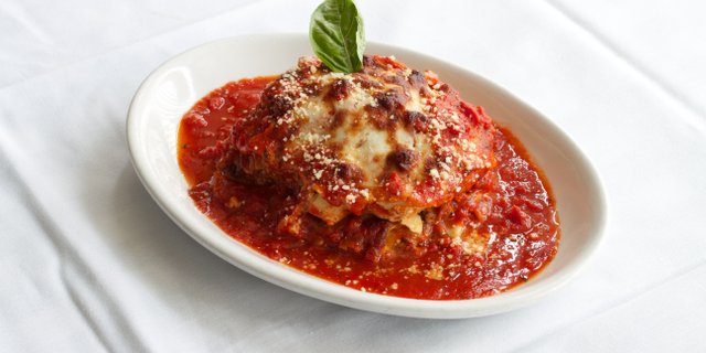 Meat Lasagna Pan