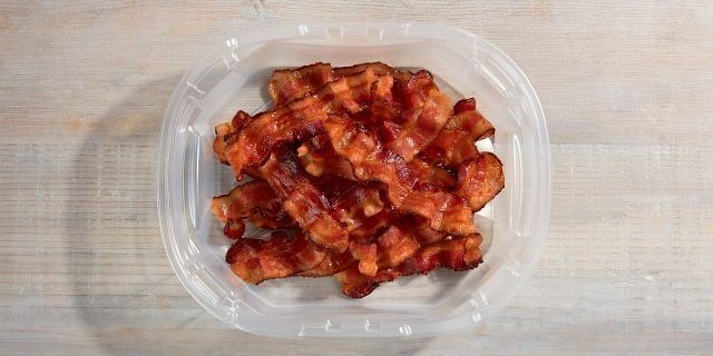 Hickory-Smoked Bacon Strips