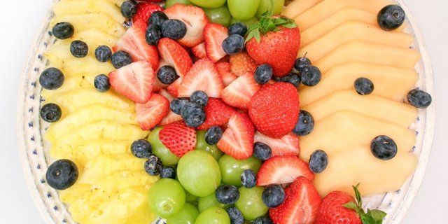 Fresh Seasonal Fruit Tray