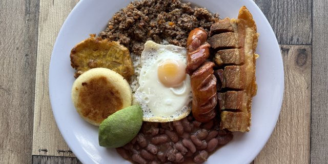 Bandeja Paisa