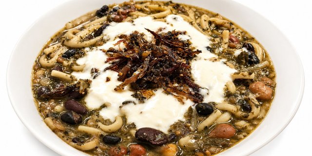 Ash Reshteh (Persian Herb & Noodle Soup)