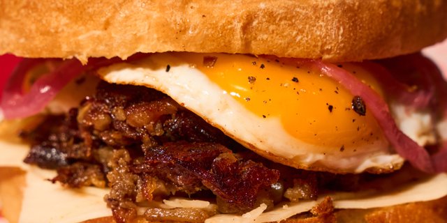 Hash & Eggs