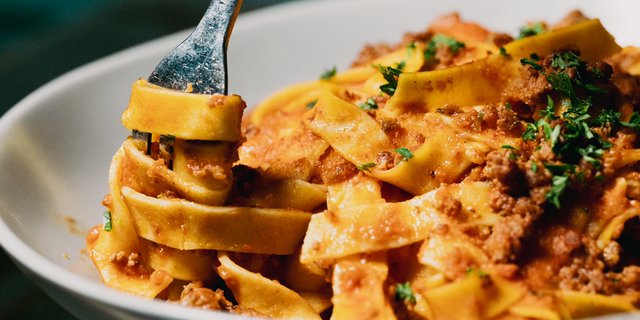 Bolognese Tagliatelle