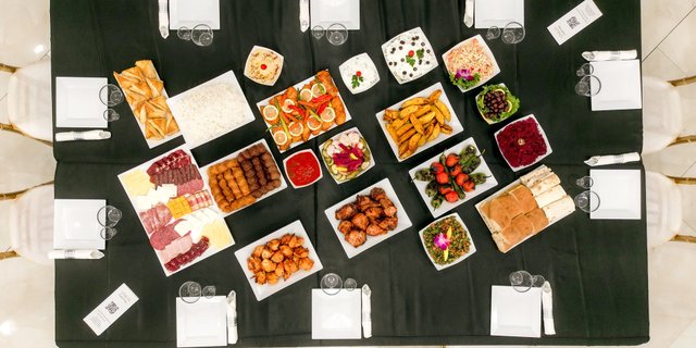 10 Person Special Package