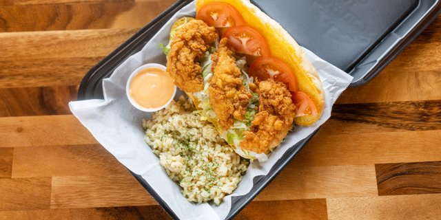 Po-Boy Chicken Boxed Lunch