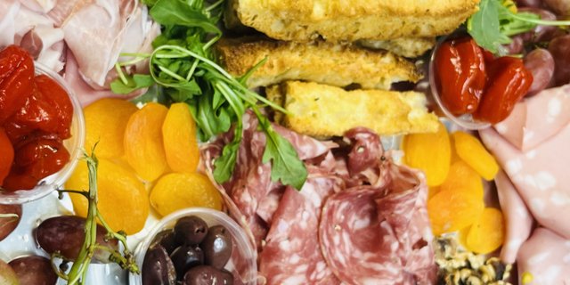 Charcuterie Plate