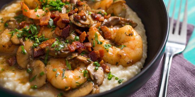 Southern-Style Shrimp n' Grits