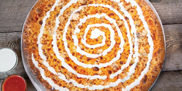 Buffalo Heat 14" Pizza