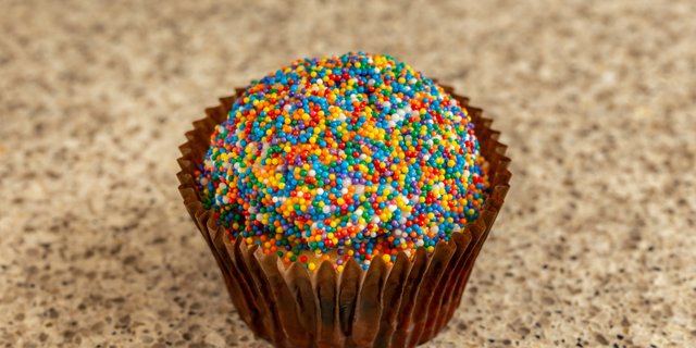 Vanilla Party Cupcake