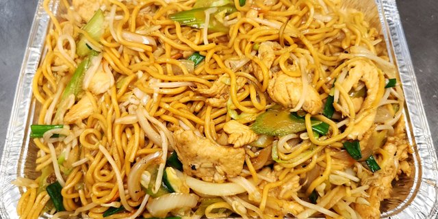 Chicken Lo Mein