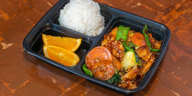Chicken w/ Vegetables Rice Box