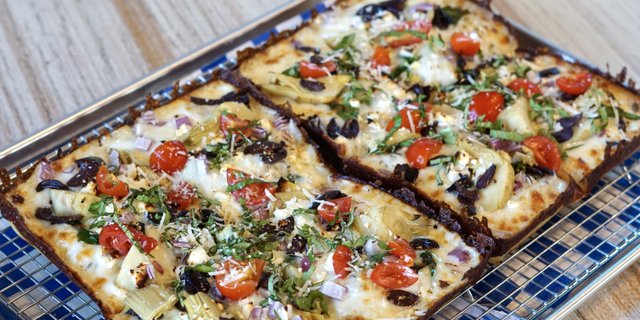 Large Greektown Pizza