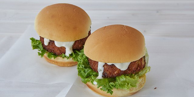 Crab Cake Sliders