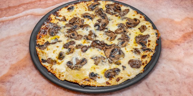 Gluten Free Mushroom Pizza