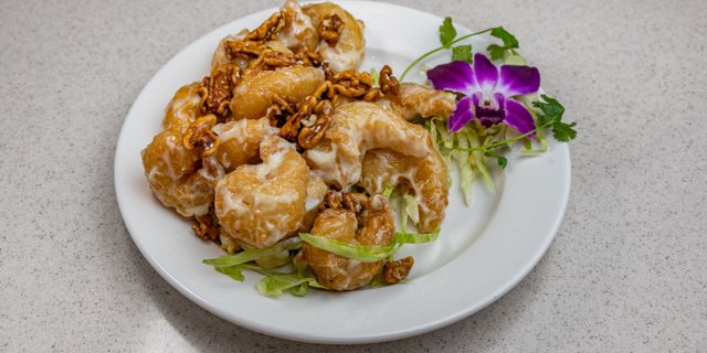 Honey-Walnut Prawns