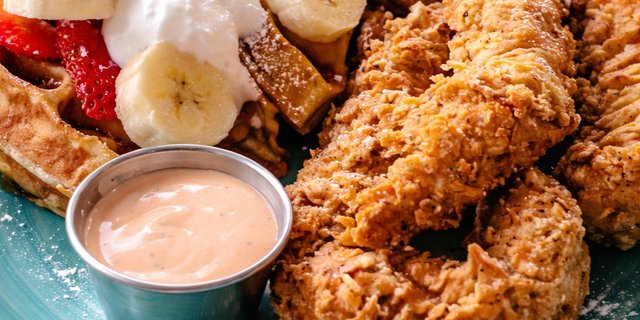 Chicken & Waffles
