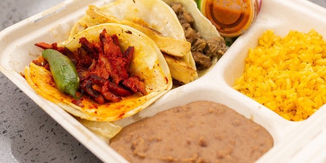 3 Taco Plate