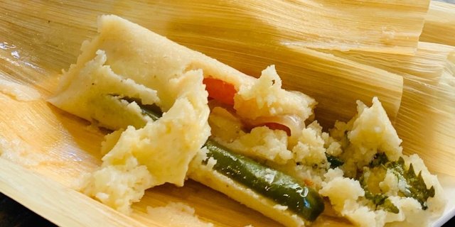 Rajas con Queso Tamales